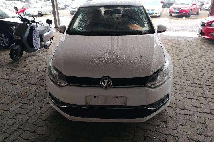 Used Volkswagen Polo 2016 1.6L Automatic Comfort Model
