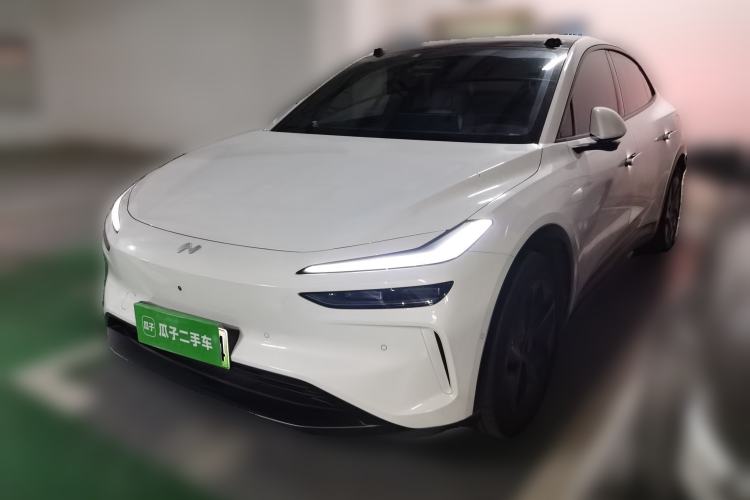 Used ONVO L60 2024 60 kWh Rear-Drive Version