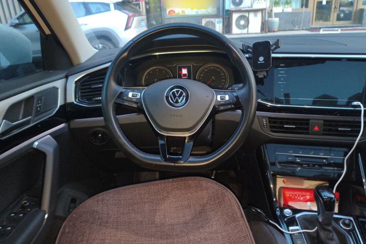 Used Volkswagen Tayron 2022 280TSI Two-Wheel Drive Luxury Smart Connectivity Version
