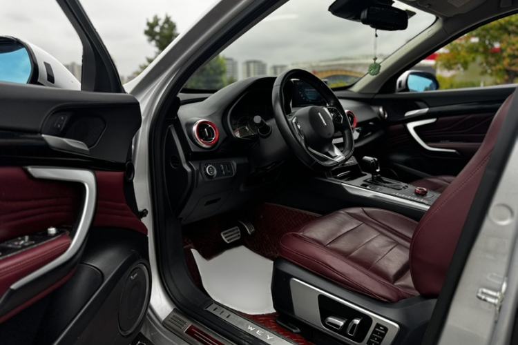 Used Wey VV7 2017 2.0T Flagship Model