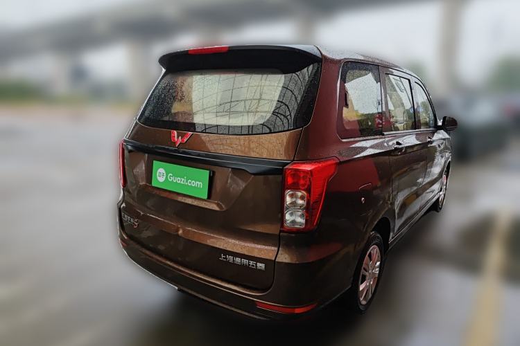 Used Wuling Hongguang 2019 1.5L S Basic Version China VI Standard LAR