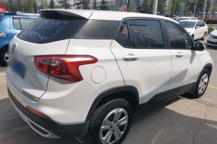 Used Baojun 510 2017 1.5L manual Comfort trim