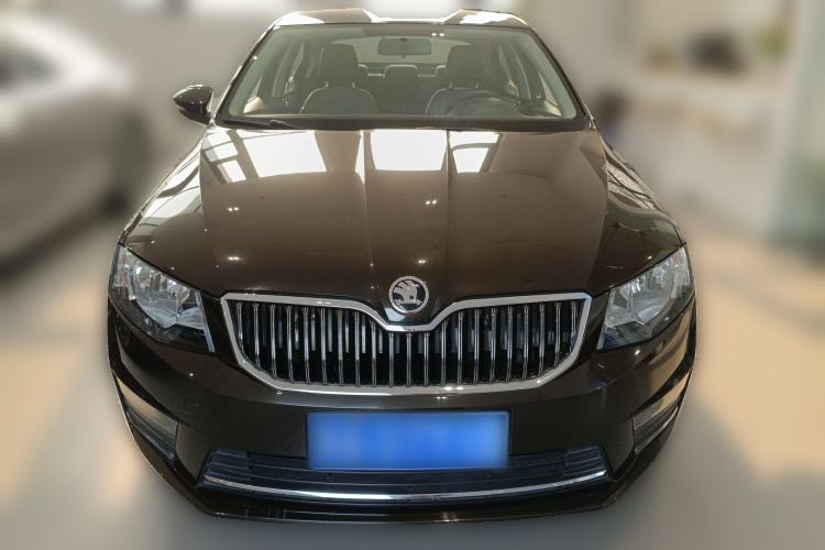 Used Skoda Octavia 2017 1.6L Automatic Chuanxing Edition Front