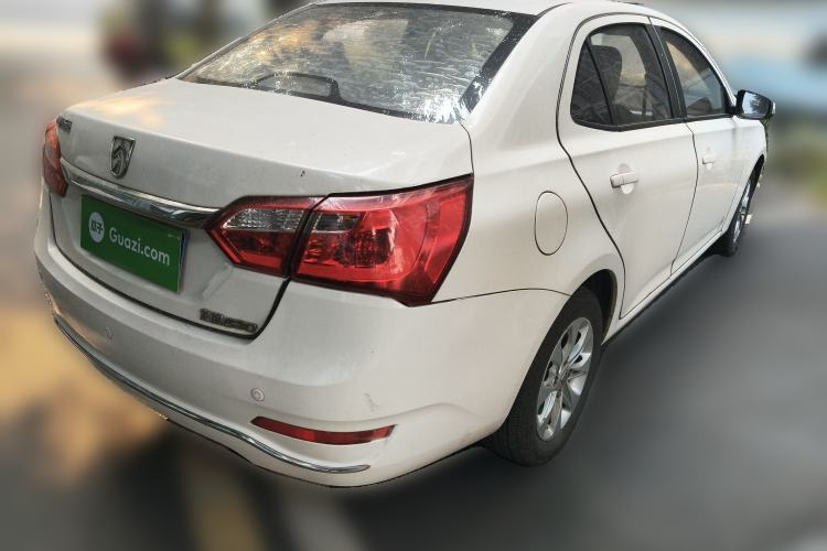 Used Baojun 630 2016 1.5L manual Comfort trim level