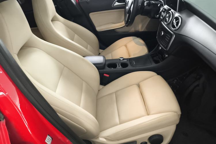 Used Mercedes-Benz GLA 2016 GLA 220 4MATIC Fashion Edition
