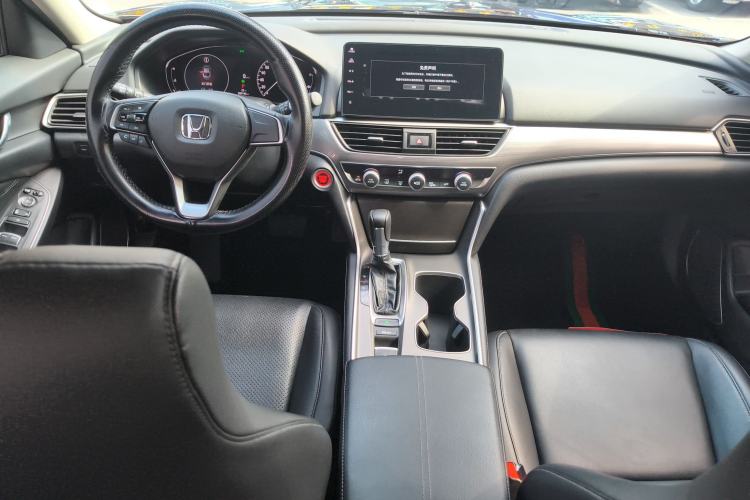 Used Honda Accord 2022 260TURBO Luxury Edition Center Console
