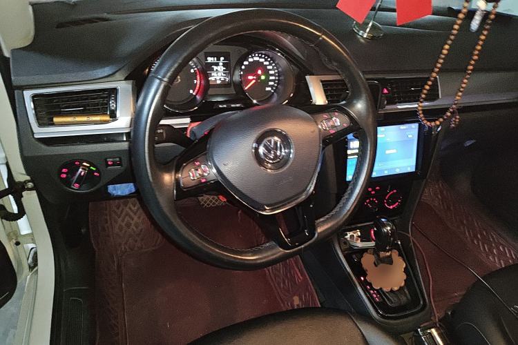 Used Volkswagen Bora 2018 1.5L Automatic Comfort Model Steering Wheel