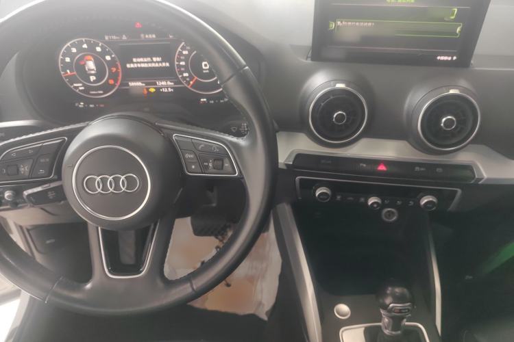 Used Audi Q2L 2018 35 TFSI Luxury Prestige Version China VI
