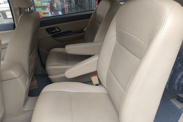 Used Wuling Hongguang 2016 1.5L S1 Deluxe Model China V-standard