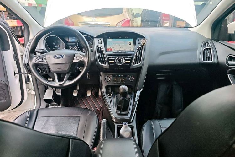 Used Ford Focus 2017 Sedan 1.6L Manual Fashion Edition Smart Drive Version
