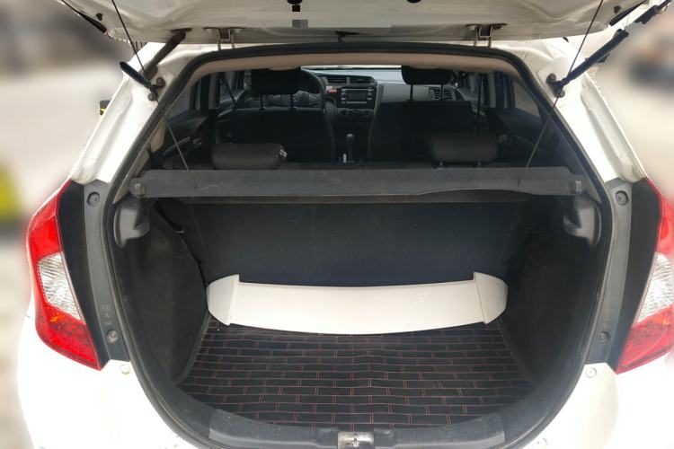 Used Honda Fit 2014 1.5L LX CVT Comfort Model Trunk