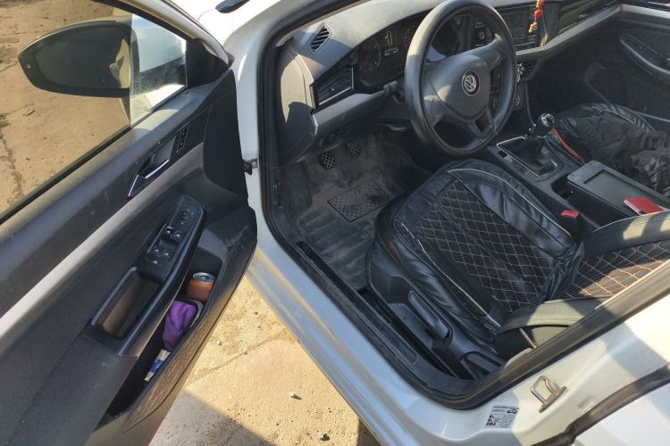 Used Volkswagen Bora 2019 Revised Version 1.5L Manual Fashion Edition China VI Standard Driver Seat