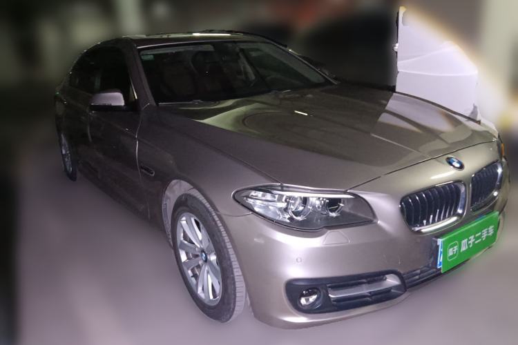 Used BMW 5 Series 2014 520Li Elegant Model
