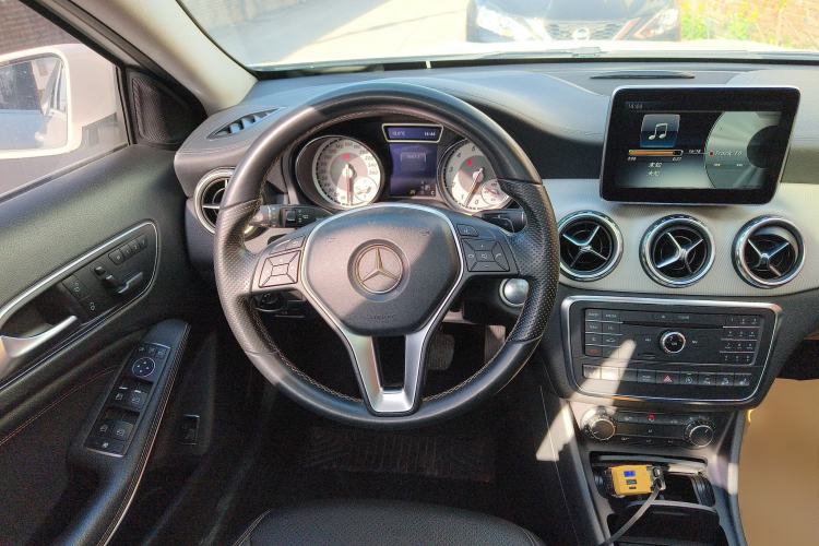 Used Mercedes-Benz GLA 2016 GLA 220 4MATIC Luxury Model