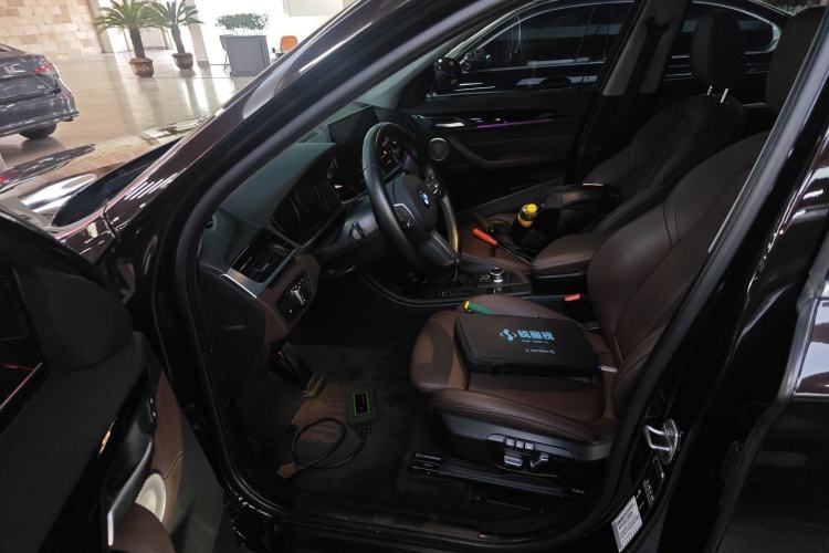 Used BMW X1 2022 sDrive25Li Leading Model
