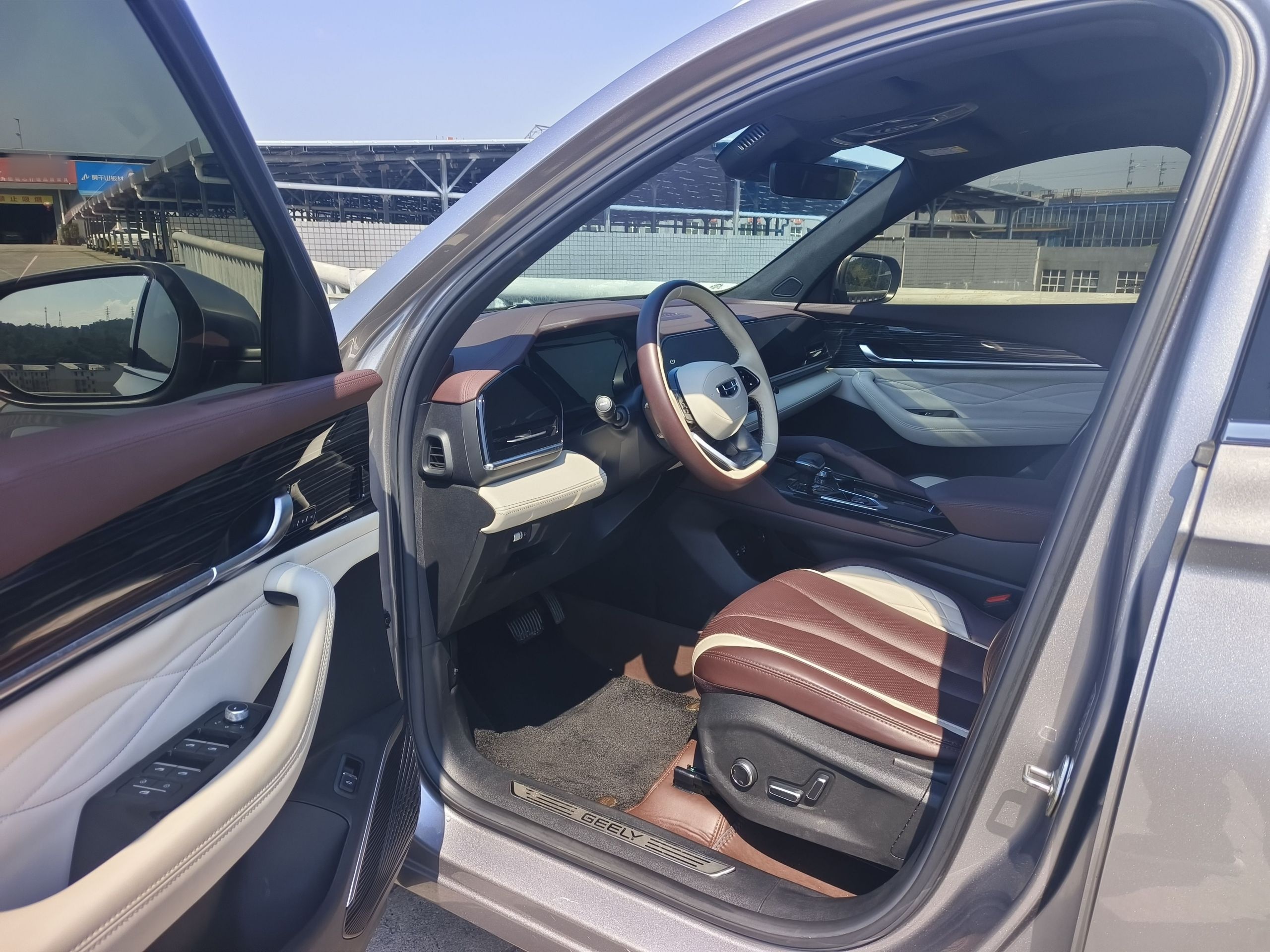 Geely Auto Monjaro L 2024 2.0TD DCT EVO Two-Wheel Drive Long-Range Version — снимка 9