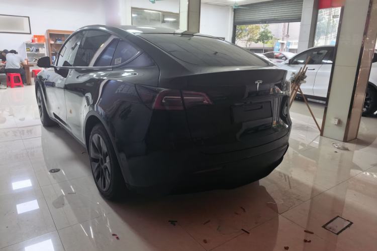 Used Tesla Model Y 2023 Rear-Wheel-Drive Version Exterior 5