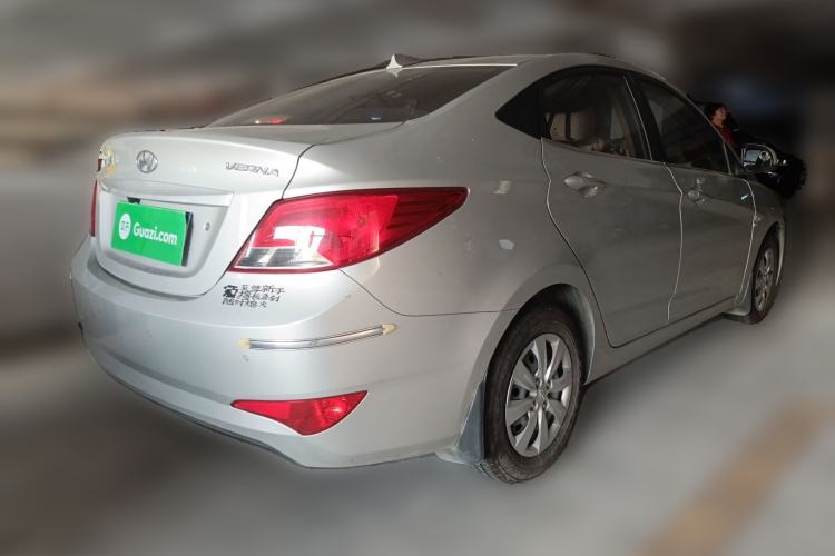 Used Hyundai Verna (older generation) 2014 1.4L Manual Smart GLS Trim
