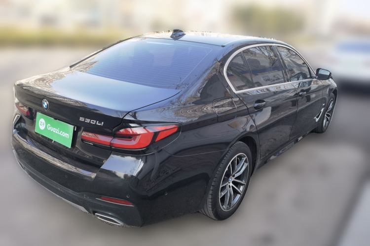 Used BMW 5 Series 2022 Second Facelift 525Li M Sport Package
