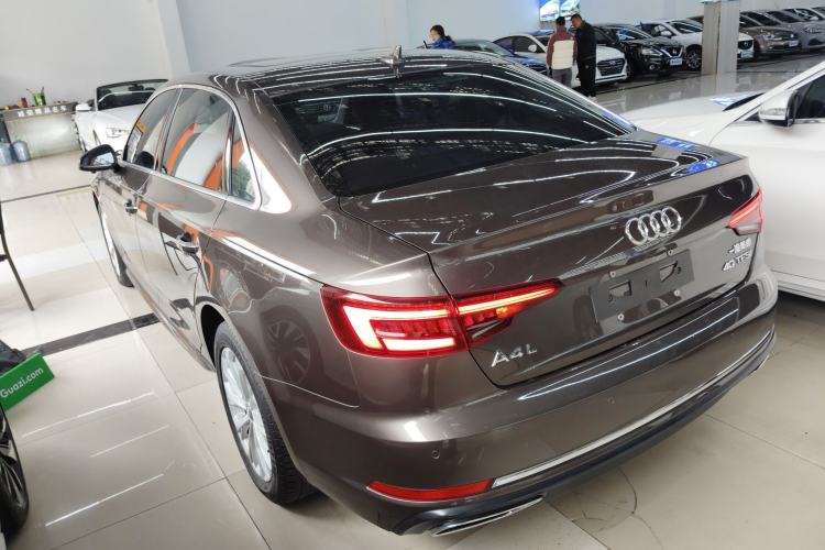 Used Audi A4L 2018 30th Anniversary Edition 40 TFSI Trendy Model
