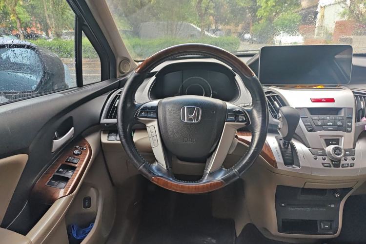 Used Honda Odyssey 2013 2.4L Luxury Edition
