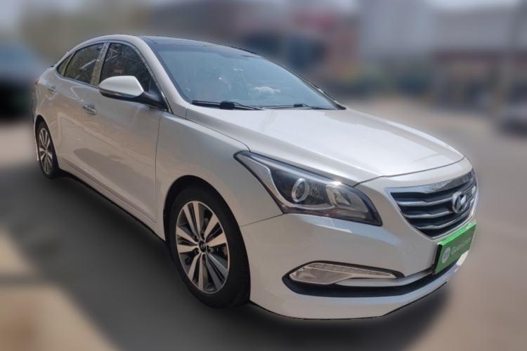 Used Hyundai Mistra 2016 1.8L Automatic Deluxe DLX Model Front Right 45 Deg