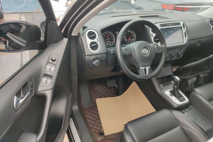 Used Volkswagen Tiguan 2017 300TSI Automatic Two-Wheel Drive Silk Road Comfort Edition Driver Seat