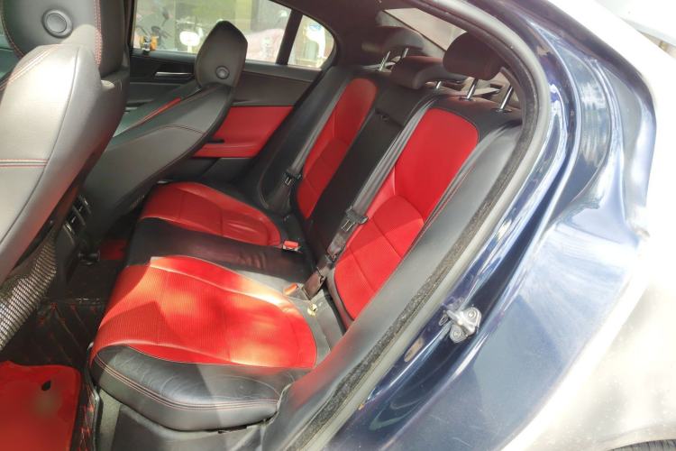 Used Jaguar XE 2017 2.0T 200 PS R-Sport