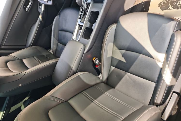 Used Nissan Sylphy 2023 Revised 1.6L CVT Enjoyment Edition
