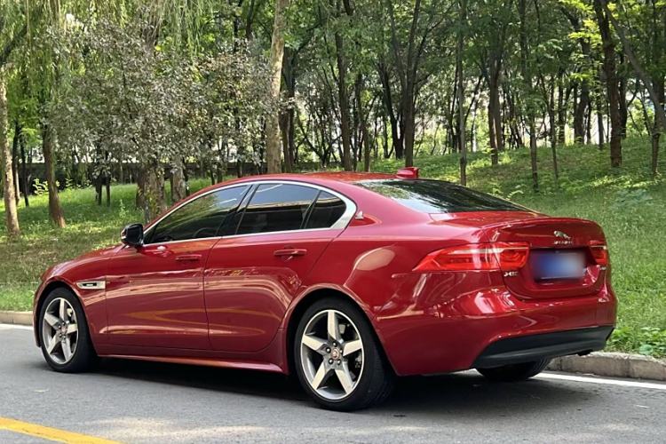 Used Jaguar XE 2017 2.0T 200 PS R-Sport
