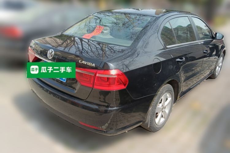 Used Volkswagen Lavida 2013 1.6L Manual Fashion Edition Rear Right 45 Deg