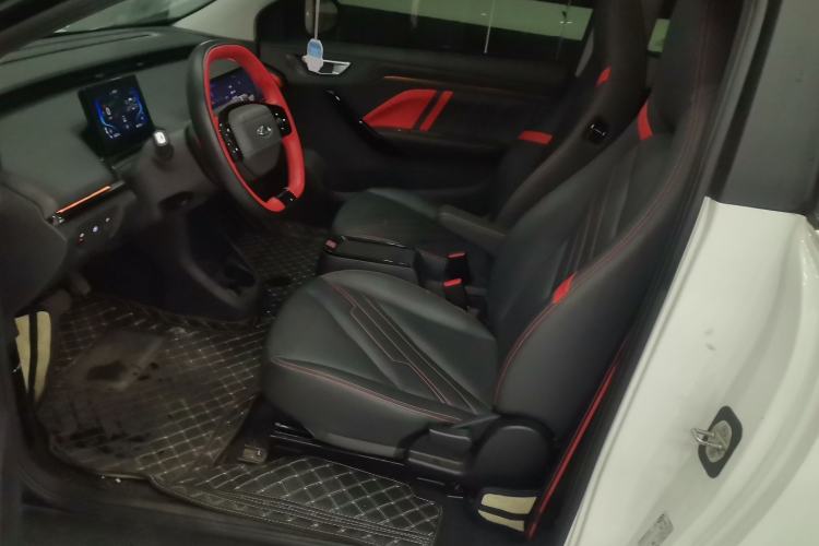 Used Chery New Energy Boundless Pro 2022 301km "Divine Beast" Version with Lithium Iron Phosphate
