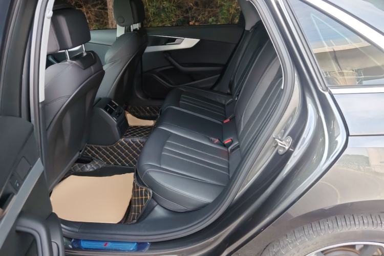 Used Audi A4L 2022 40 TFSI Fashion Dynamic Model Left Rear Seat