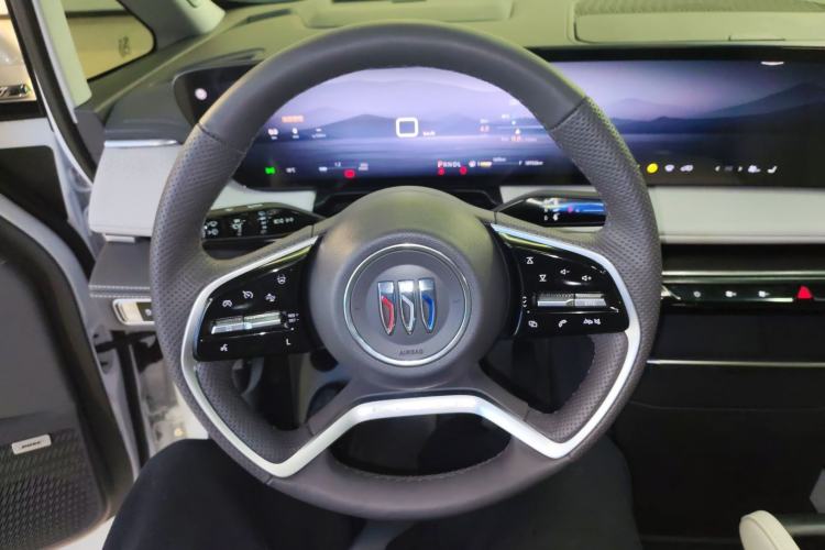 Used Buick GL8 2025 Lu Zun Deluxe Edition