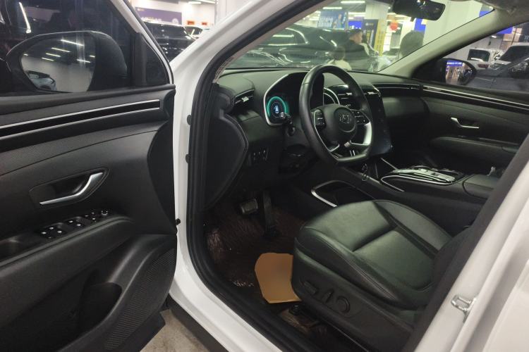 Used Hyundai Tucson 2023 Tucson L 1.5T Automatic Two-Wheel Drive DLX Luxury Edition Driver Seat