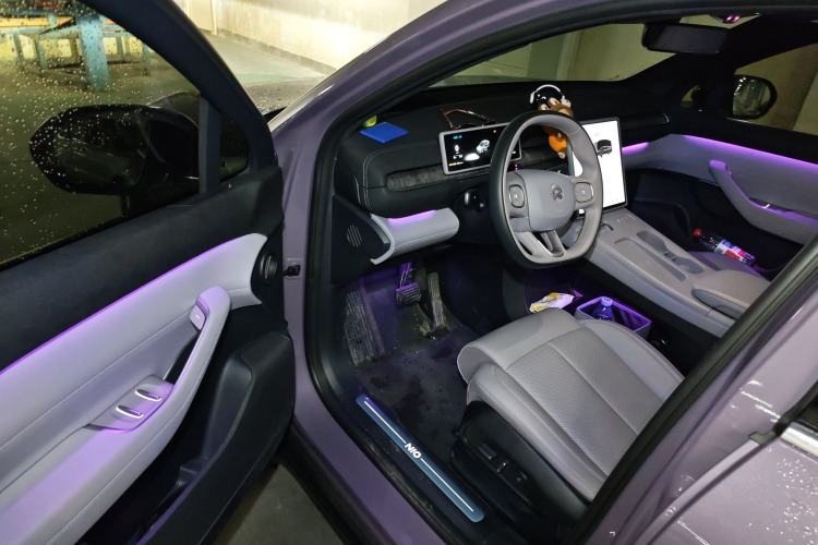 Used Nio EC6 2024 75 kWh