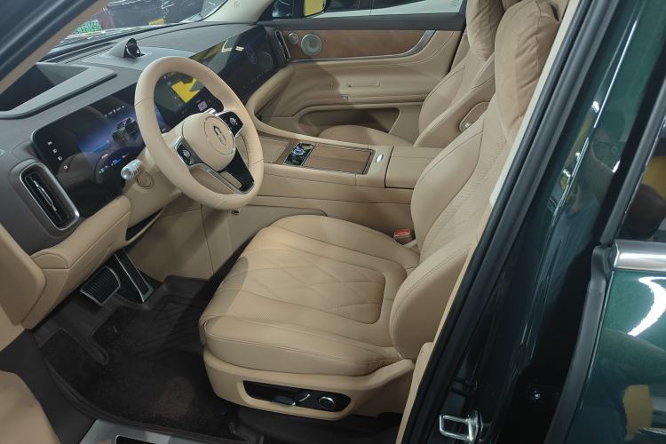 Used Hima AITO M9 2024 Range-Extended Ultra Version 52 kWh 5-Seater Model Left Front Seat