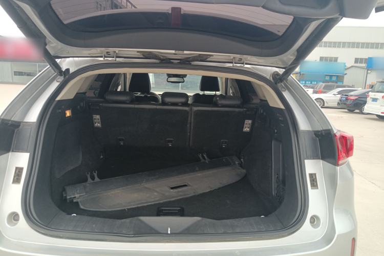 Used Wey VV7 2017 2.0T Ultra-Luxury Version Trunk