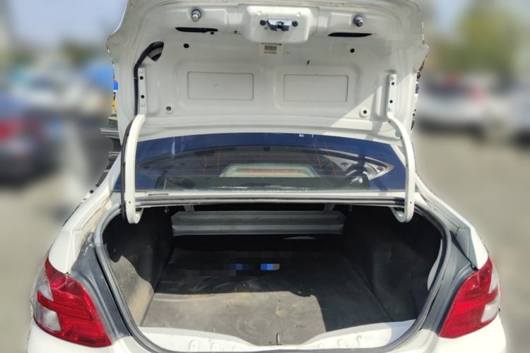 Used Peugeot 301 2016 1.6L Manual Comfort Edition Trunk