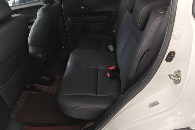 Used Honda Vezel 2015 1.5L CVT two-wheel drive Comfort trim
