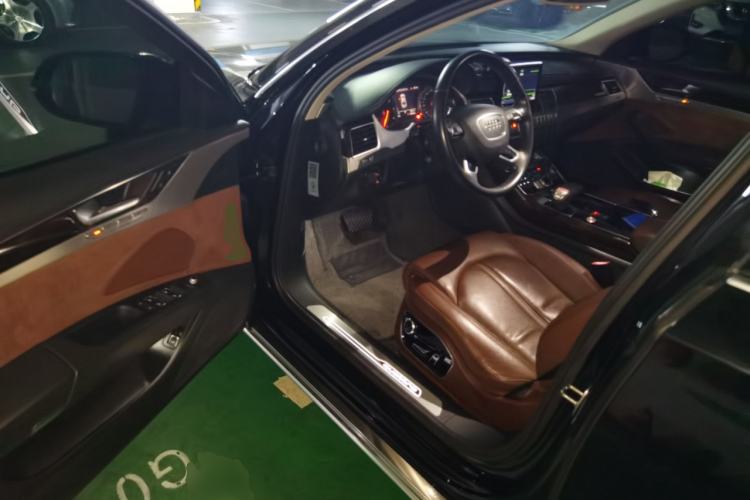 Used Audi A8 2016 A8L 45 TFSI quattro Comfort model
