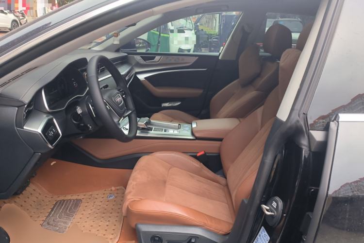 Used Audi A7L 2024 45 TFSI Luxury Edition
