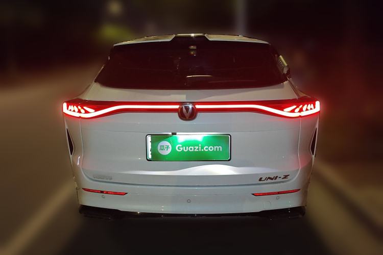 Used CHANGAN UNI-Z New Energy 2024 Blue Whale Smart Electric iDD 125km Beyond Edition
