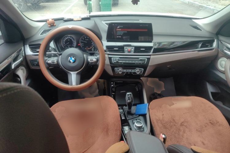 Used BMW X1 2021 sDrive20Li Premium Edition Center Console