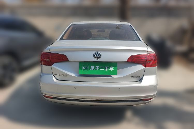 Used Volkswagen Bora 2016 1.6L Manual Comfort Model
