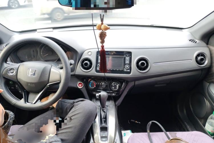 Used Honda XR-V 2017 1.8L EXi CVT Comfort Version Center Console