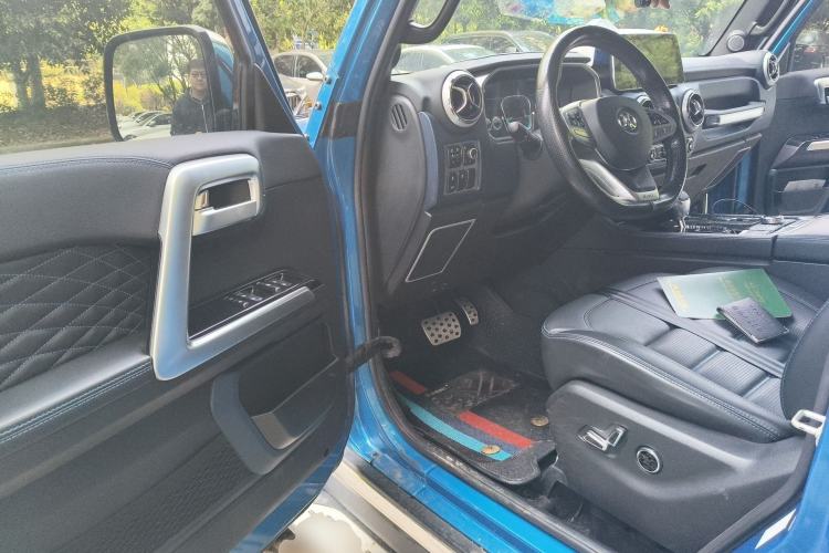 Used BAIC Off-Road BJ40 2019 2.3T Automatic Four-Wheel Drive Ring the Tower Champion Edition China VI Driver Seat