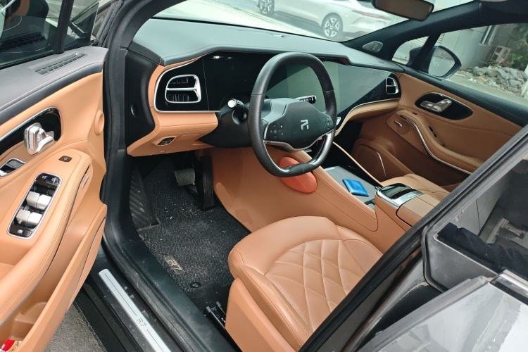 Used Rising R7 2023 Long-Lasting Screen King Edition Driver Seat