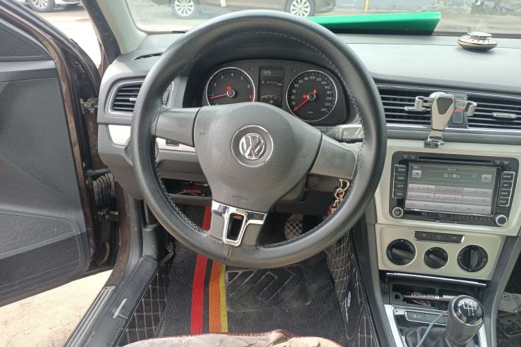 Used Volkswagen Gran Lavida 2013 1.4 TSI Manual Comfort Model