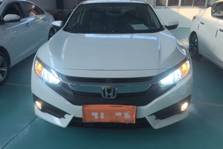 Used Honda Civic 2016 220TURBO CVT Luxury Edition

